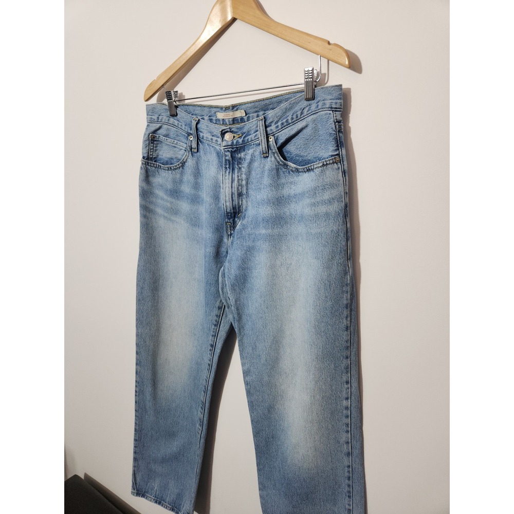 Levis 94 Baggy Jeans Womens 31 Riveting Light Wash Straight Leg Denim A3510-0035 - Picture 4 of 8